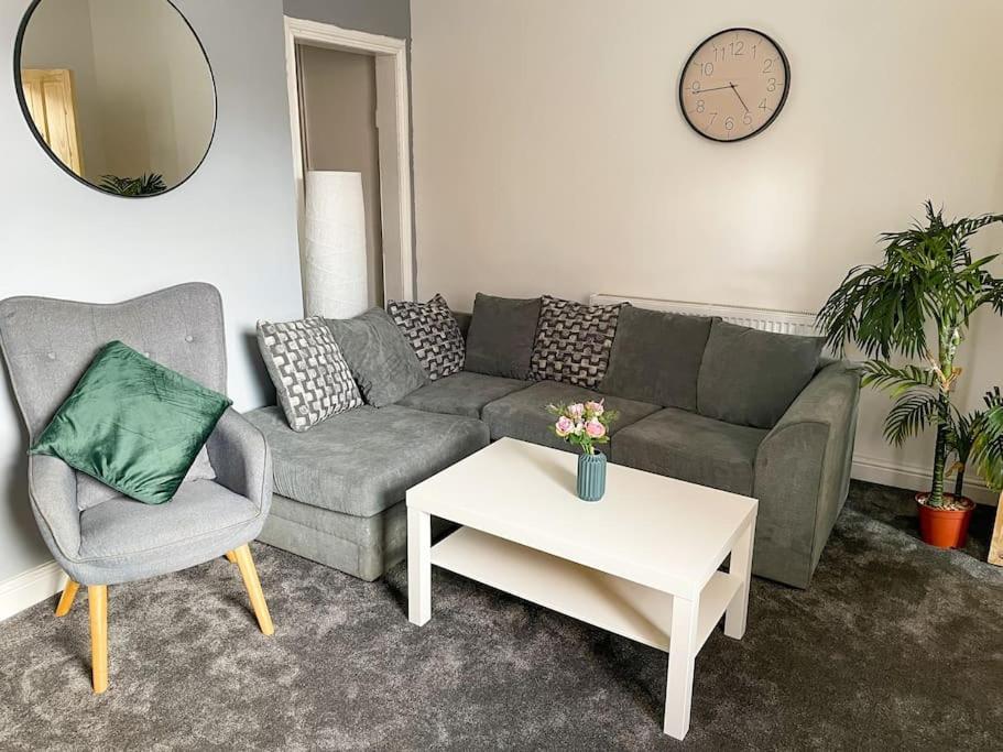 Perfect For Contractors & Families! 7 Beds Free Parking Apartment Birmingham Ngoại thất bức ảnh