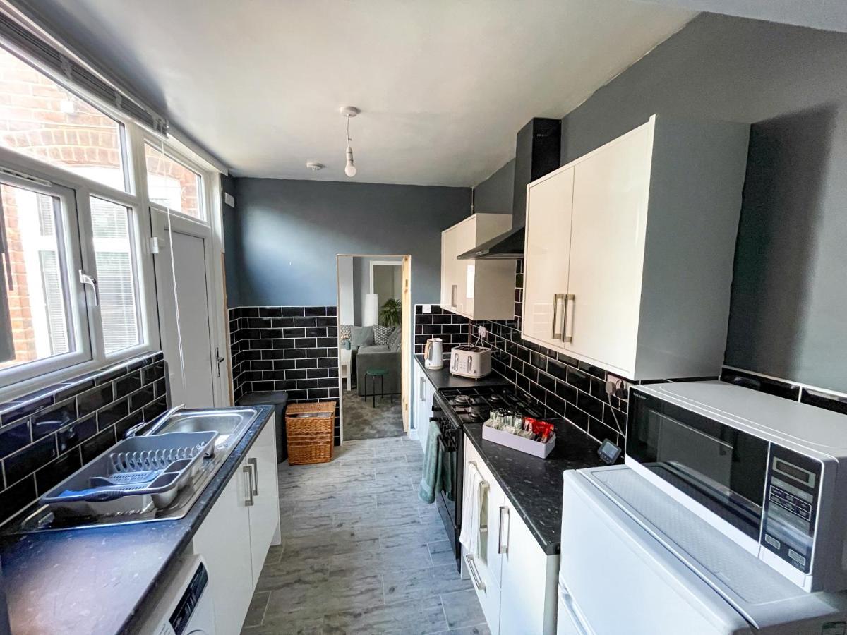 Perfect For Contractors & Families! 7 Beds Free Parking Apartment Birmingham Ngoại thất bức ảnh